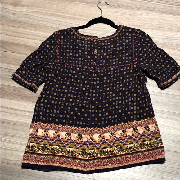 Top - Picture 3 of 3